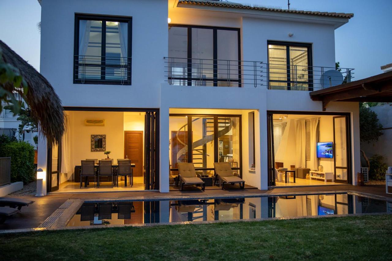 Villa Balinese Ayia Napa Esterno foto